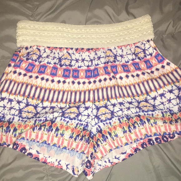 Charlotte Russe tie dye flows shorts - Picture 1 of 1